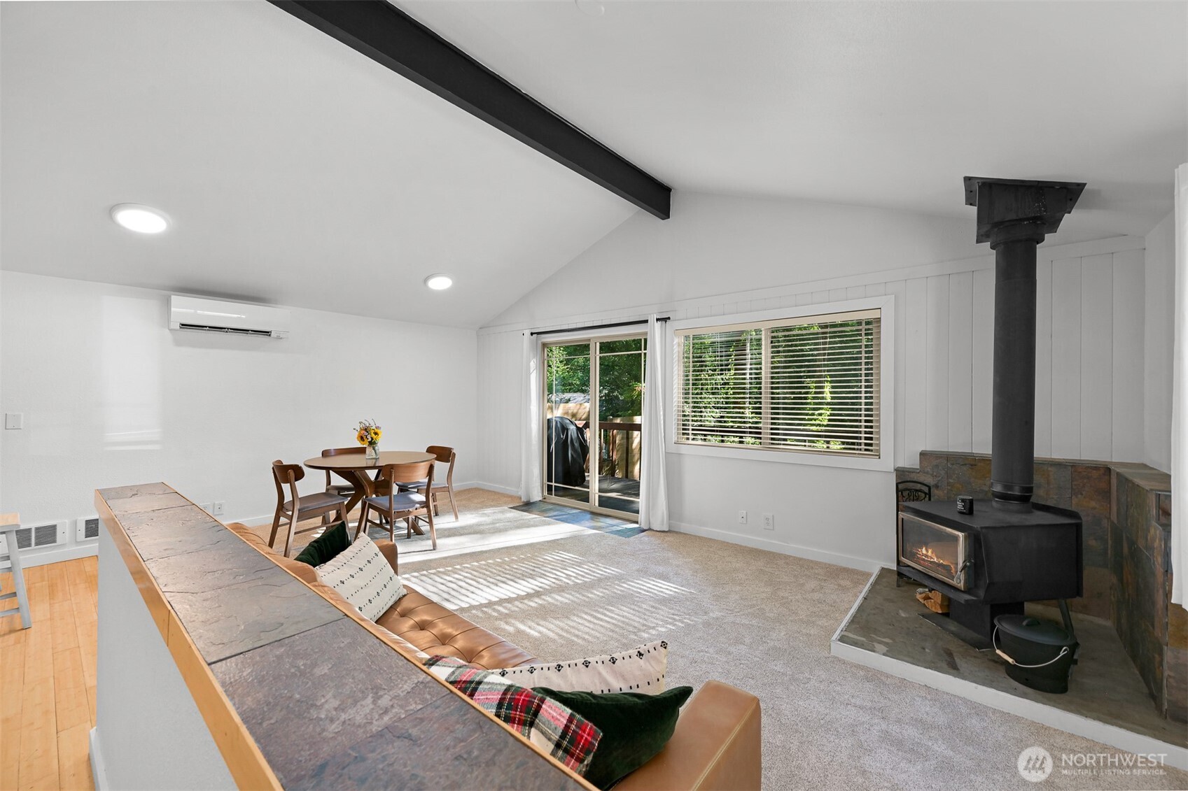 1 Sugarpine Place