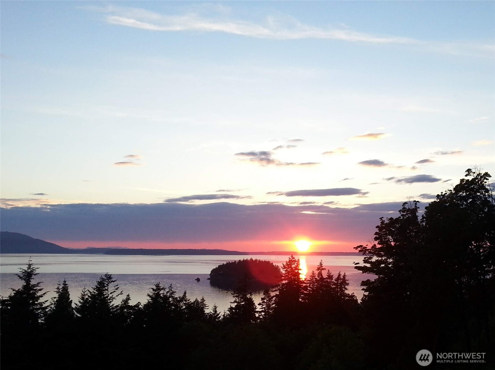 820 Chuckanut Drive