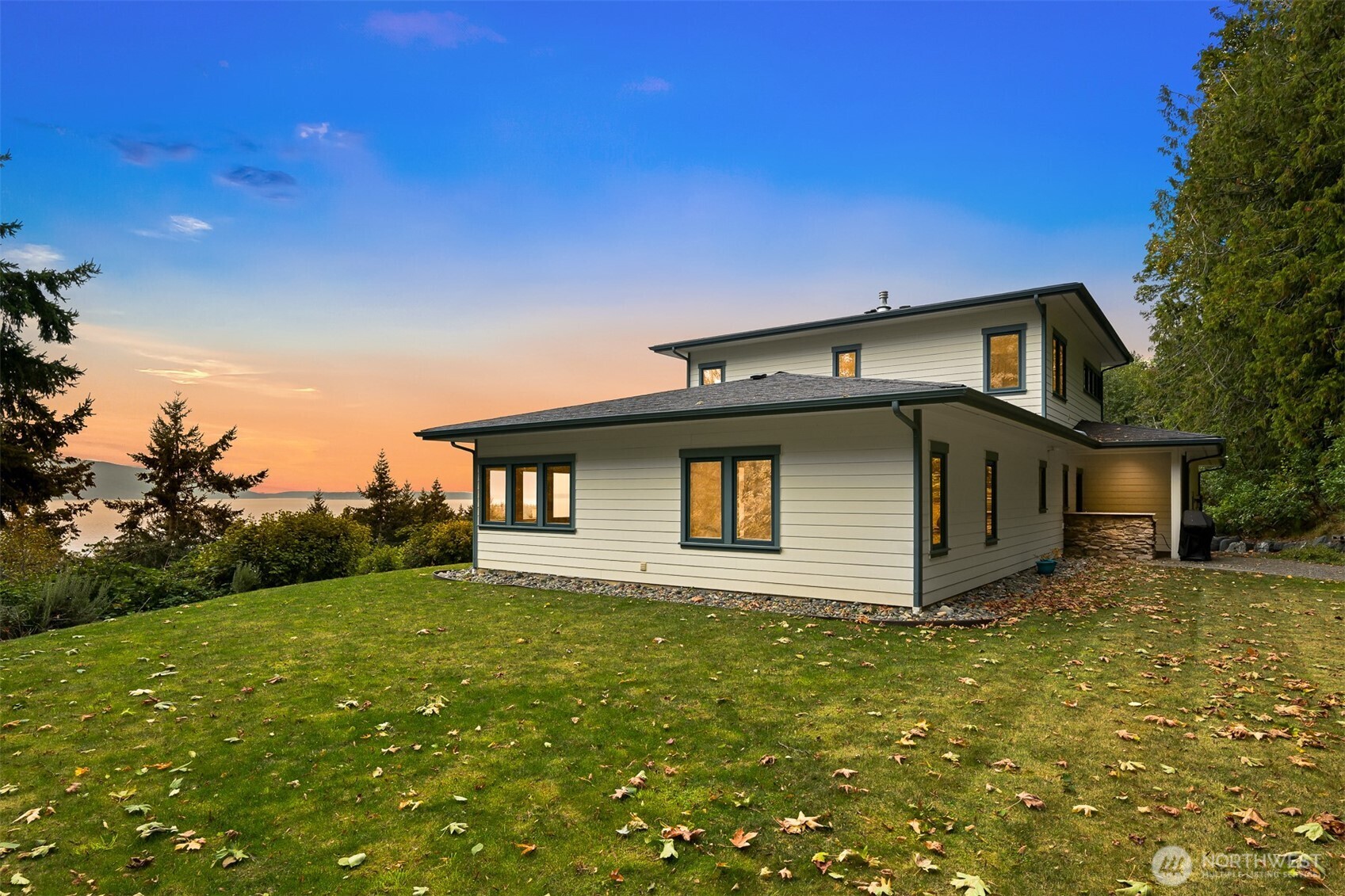 820 Chuckanut Drive