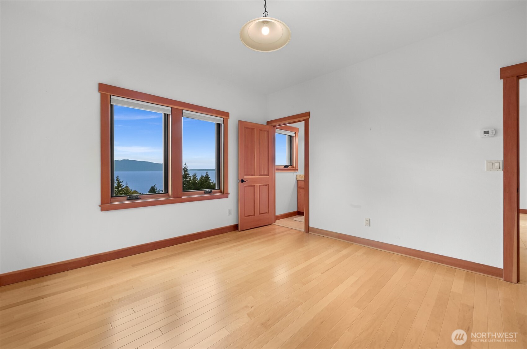 820 Chuckanut Drive