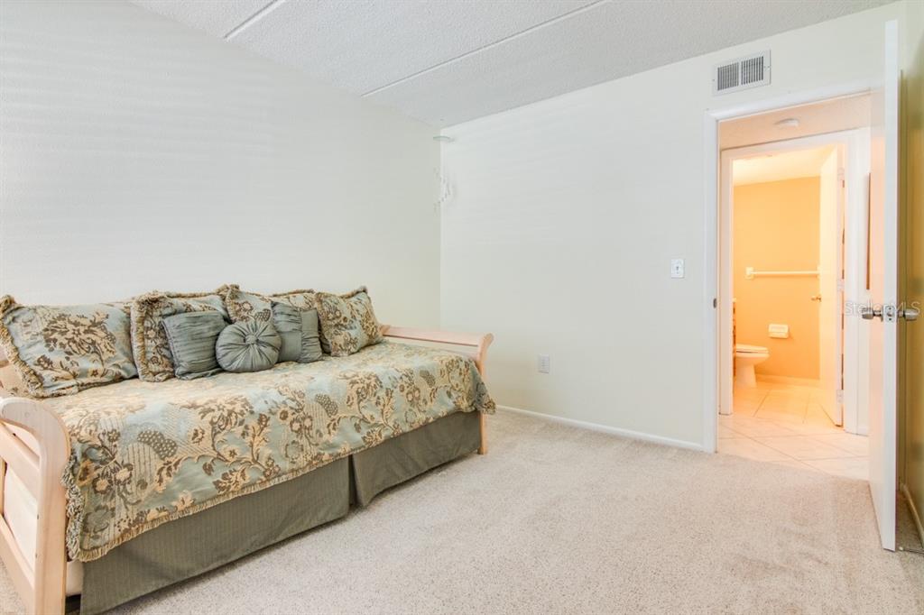 409 MEADOW LANE Unit: 409