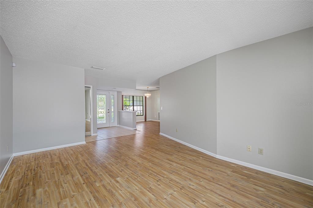 3151 LAKESTONE DRIVE