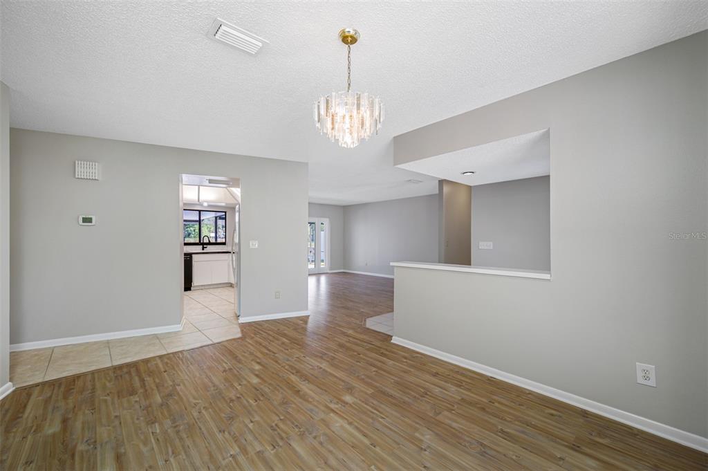 3151 LAKESTONE DRIVE