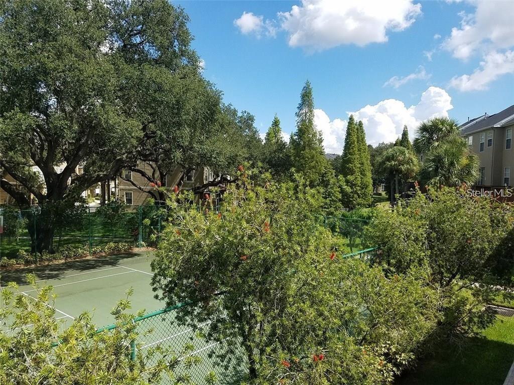 3035 POINTEVIEW DRIVE