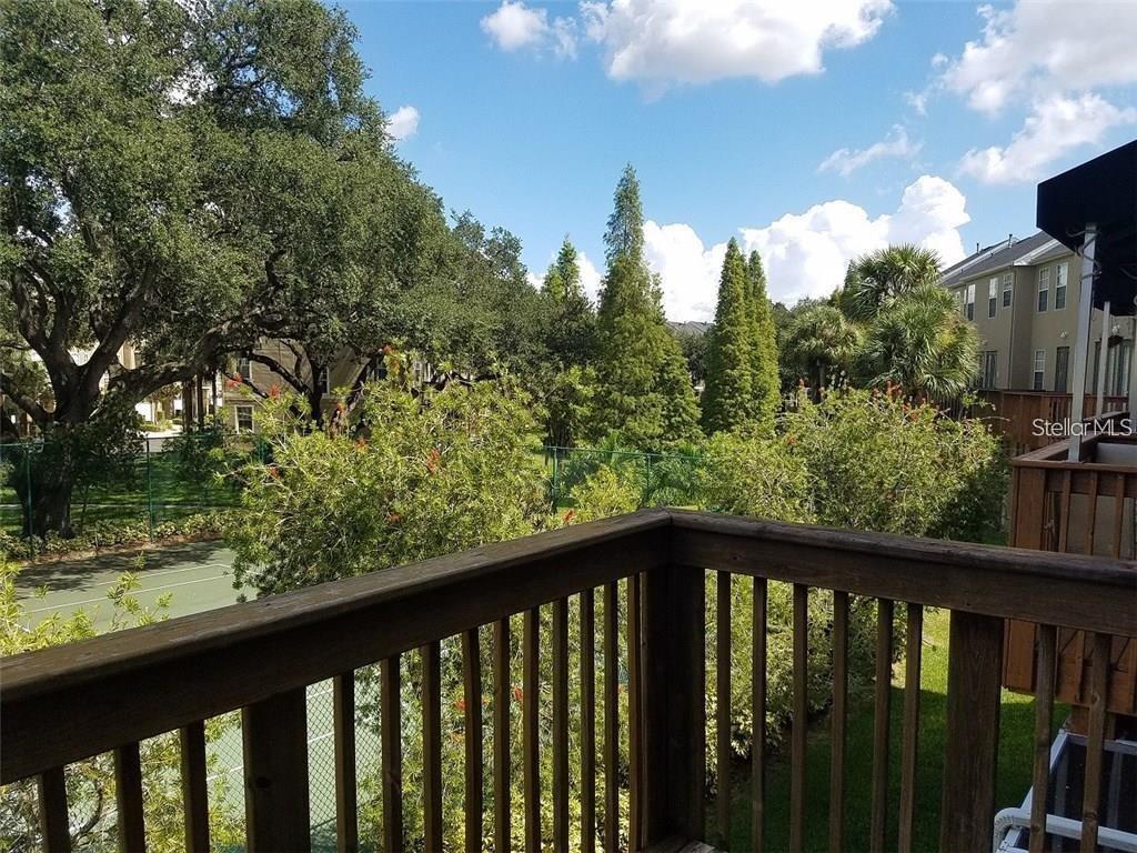 3035 POINTEVIEW DRIVE