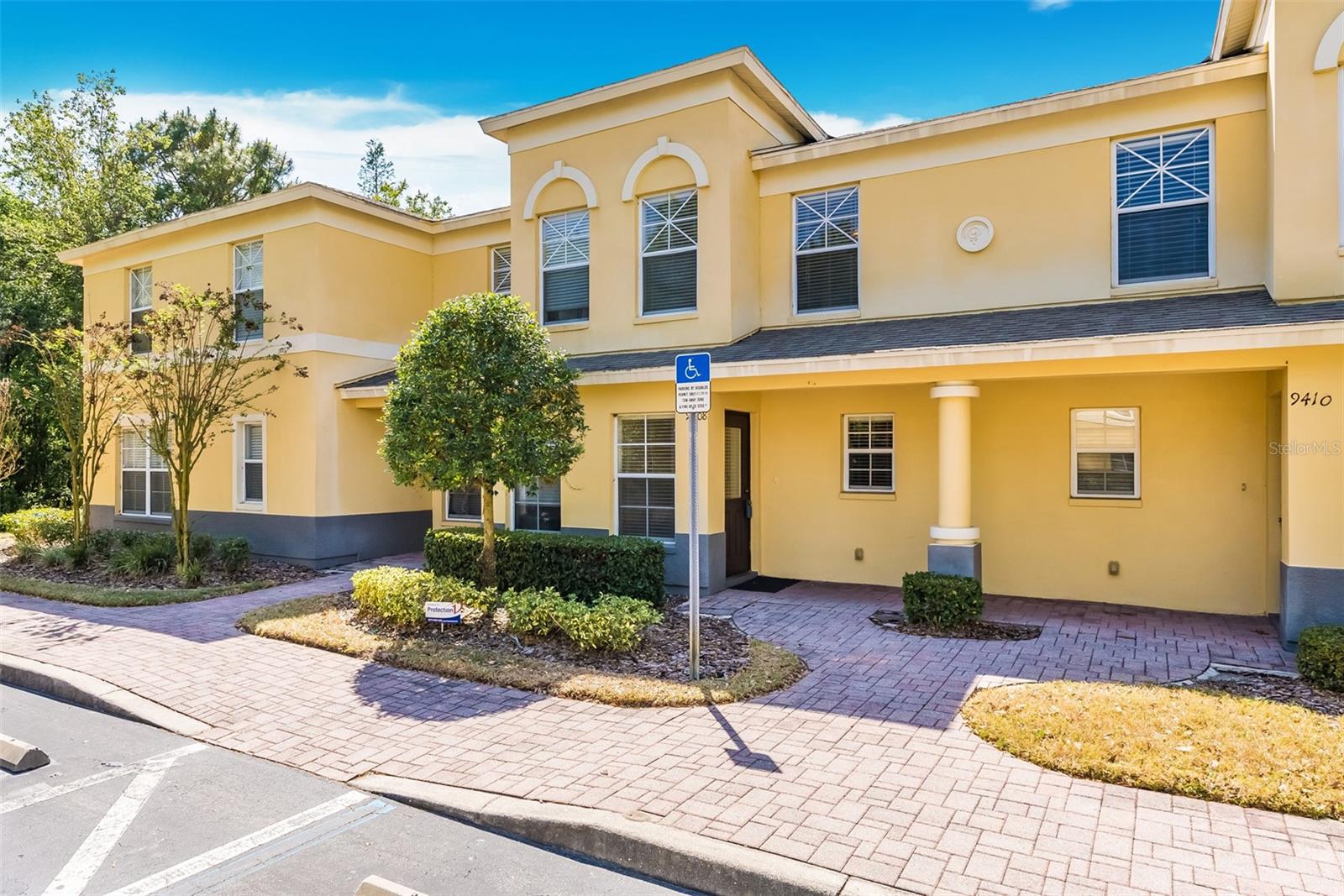 9408 COOPERVILLE COURT