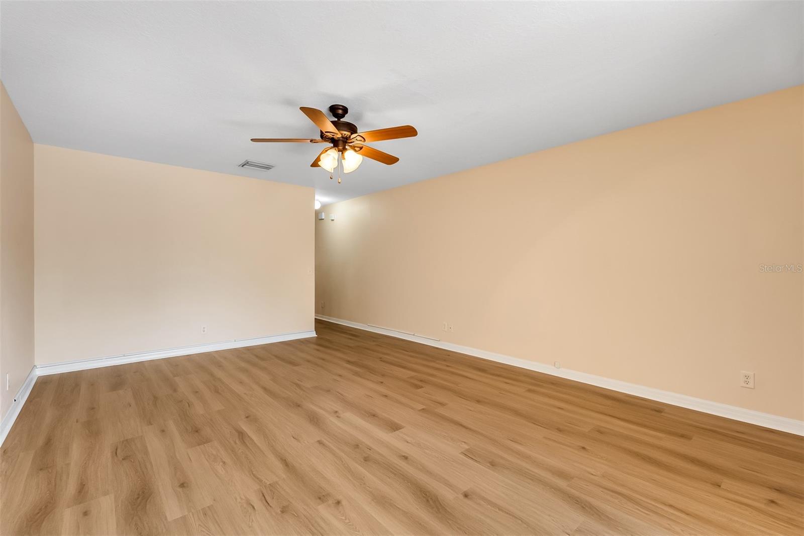 9408 COOPERVILLE COURT