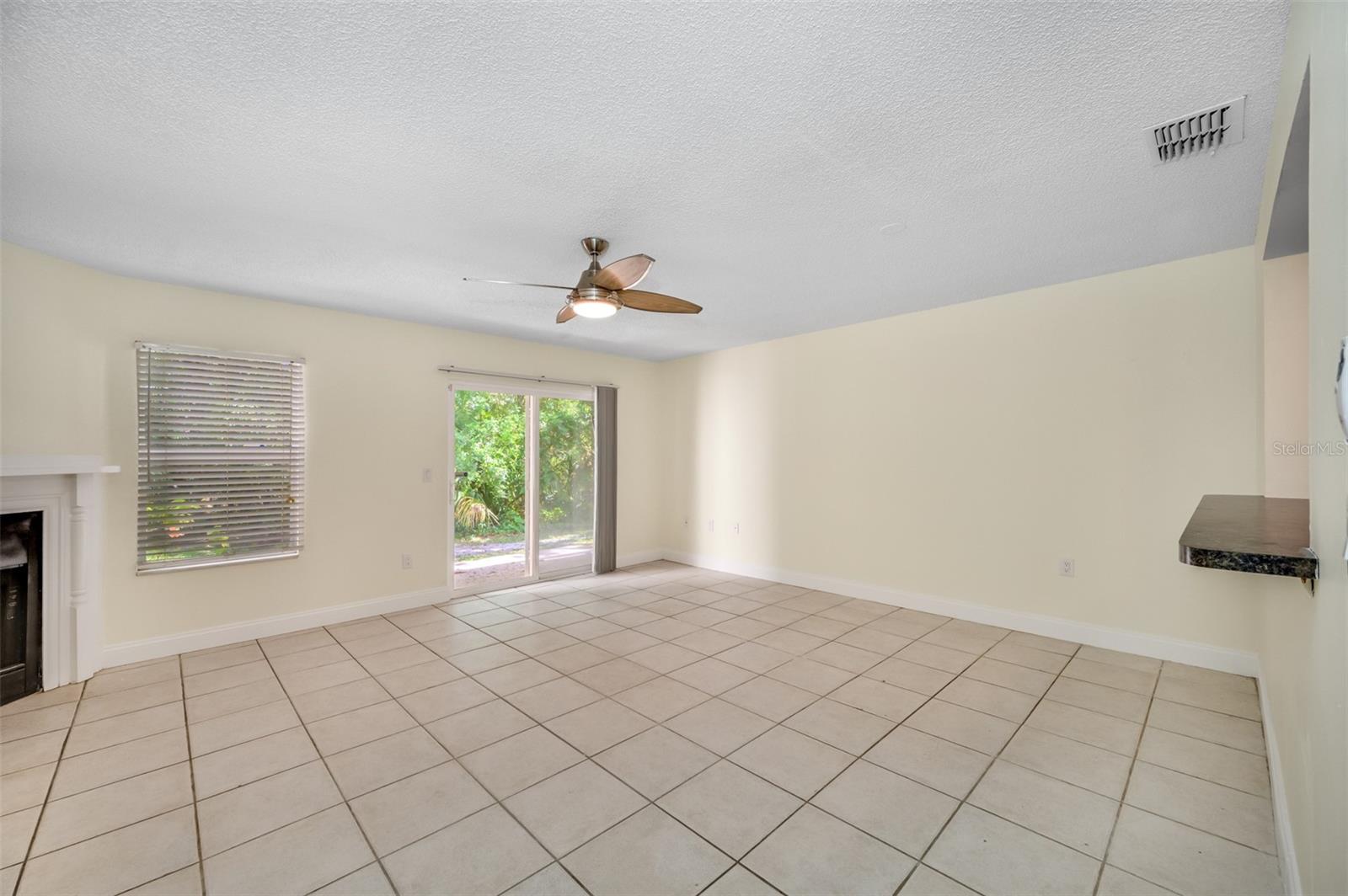 11237 CEDAR HOLLOW LANE Unit: 11237