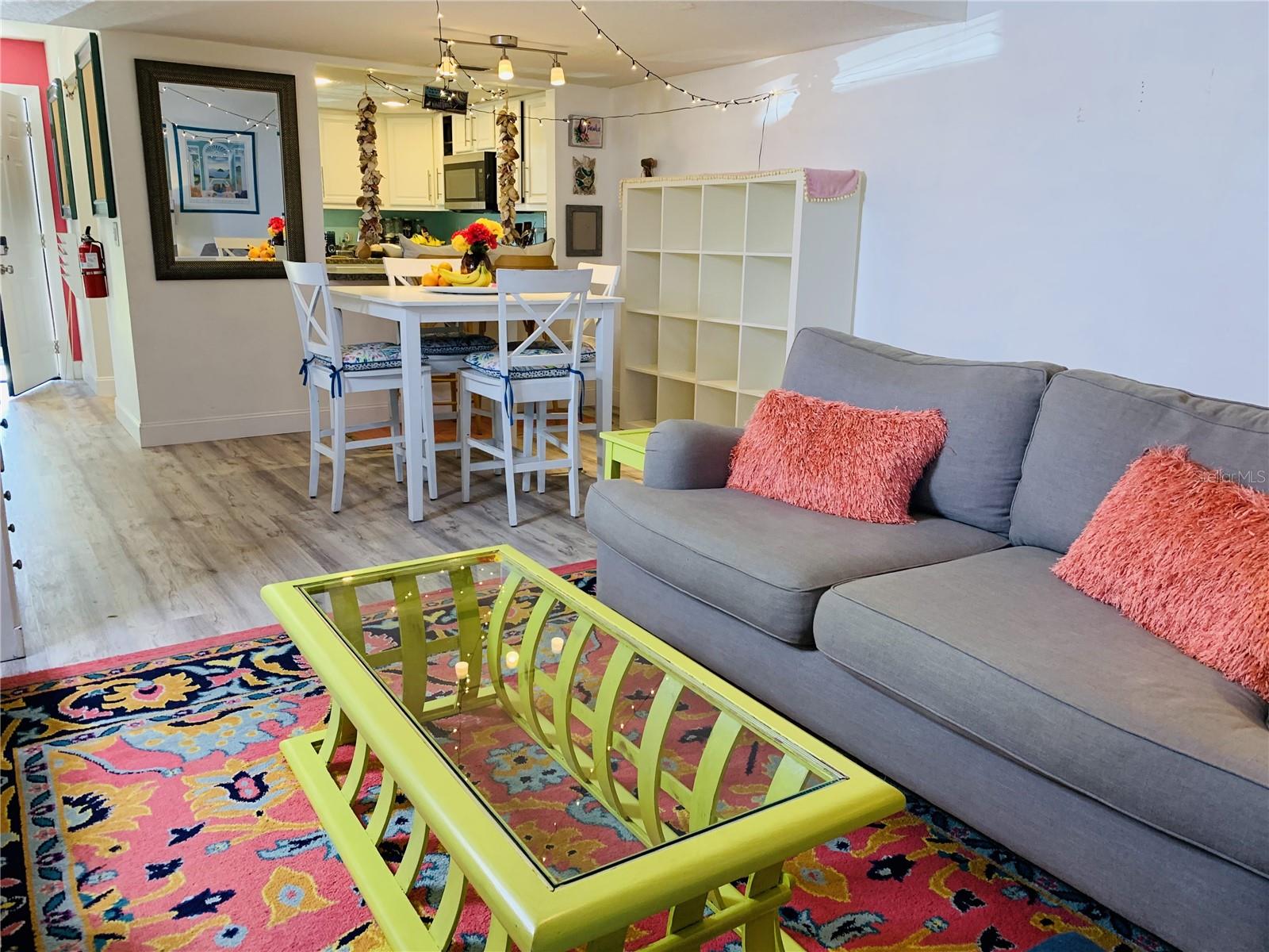 152 DOUGLAS ROAD W Unit: A