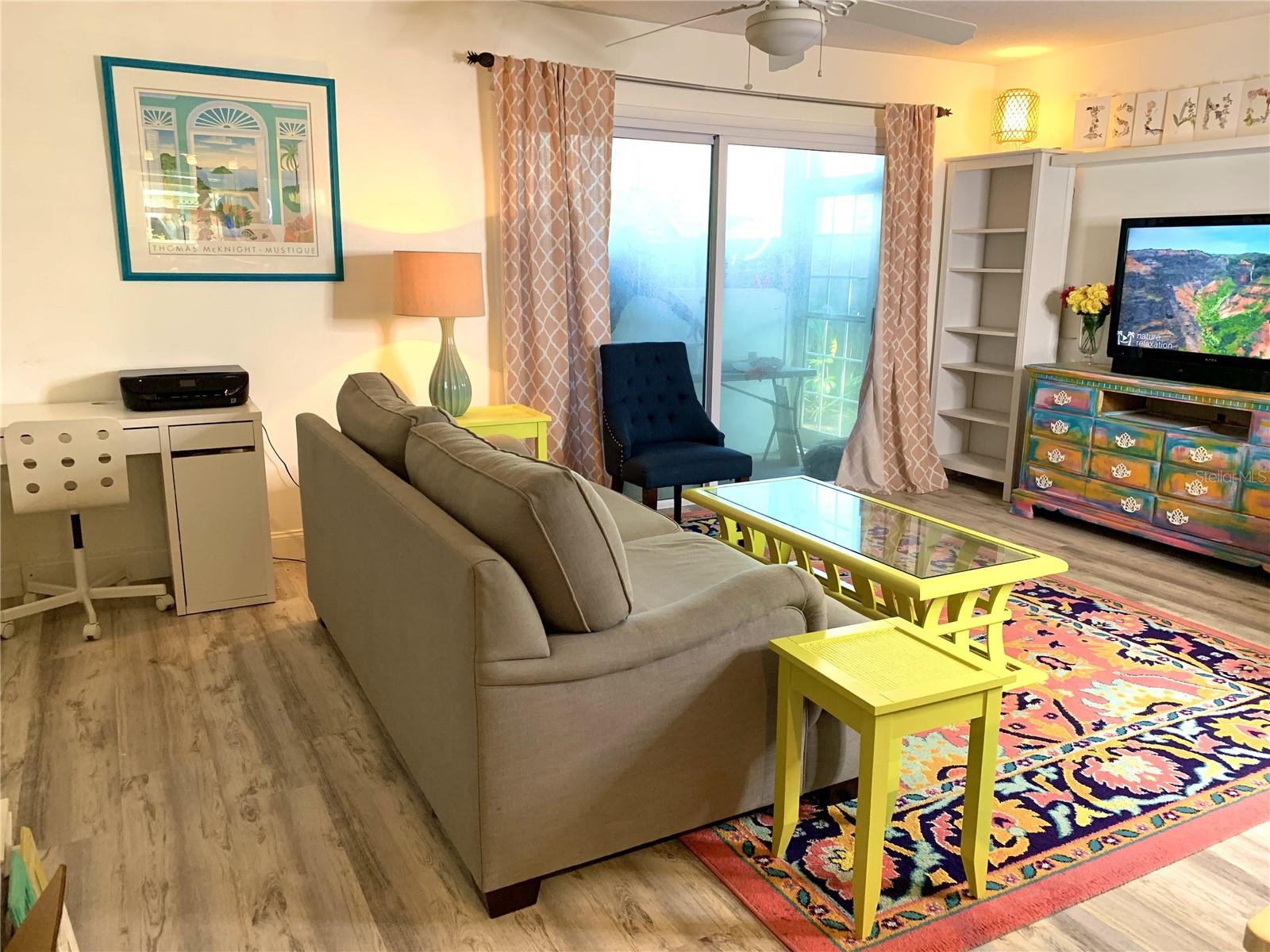 152 DOUGLAS ROAD W Unit: A