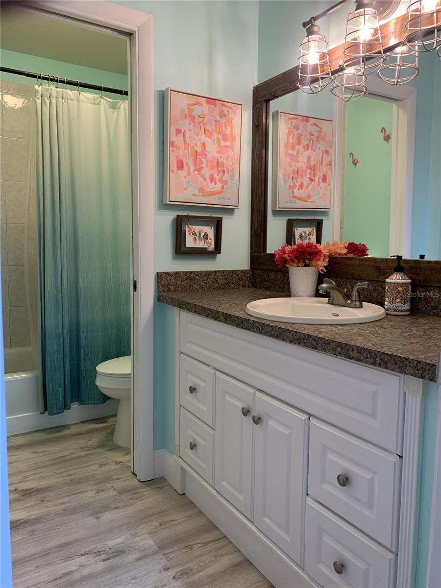 152 DOUGLAS ROAD W Unit: A