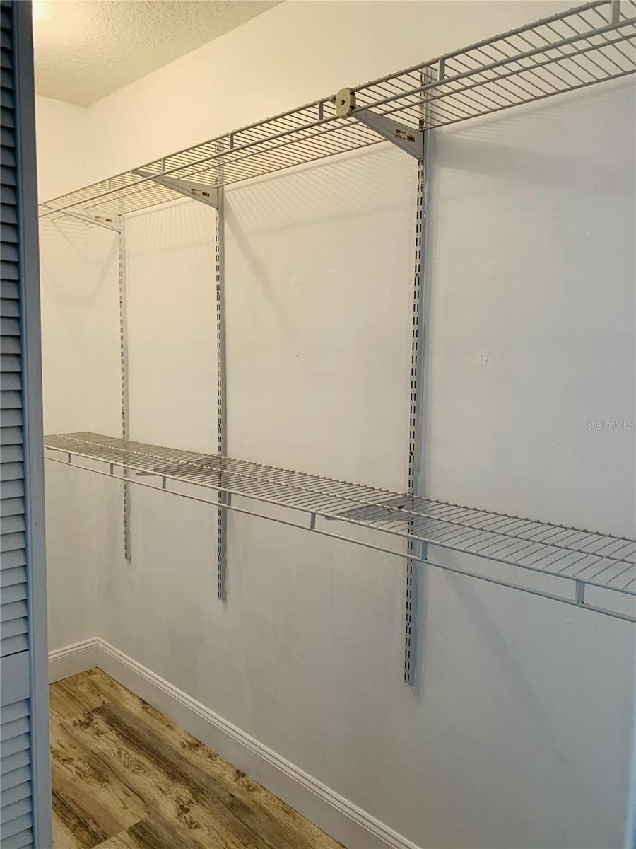 152 DOUGLAS ROAD W Unit: A