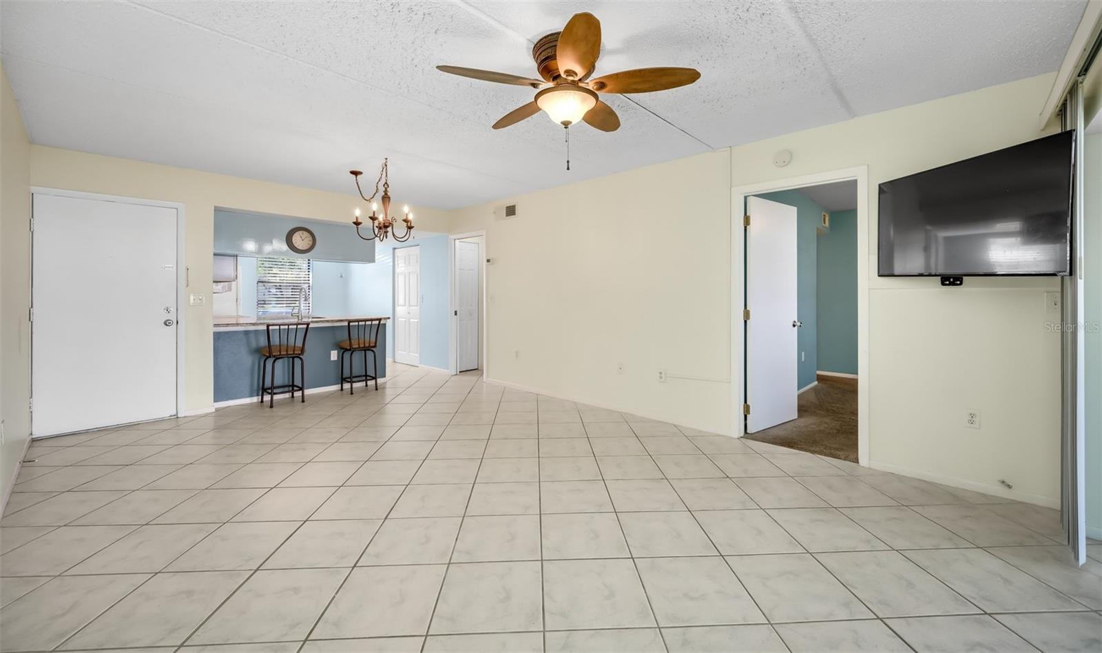 409 MEADOW LANE Unit: 409