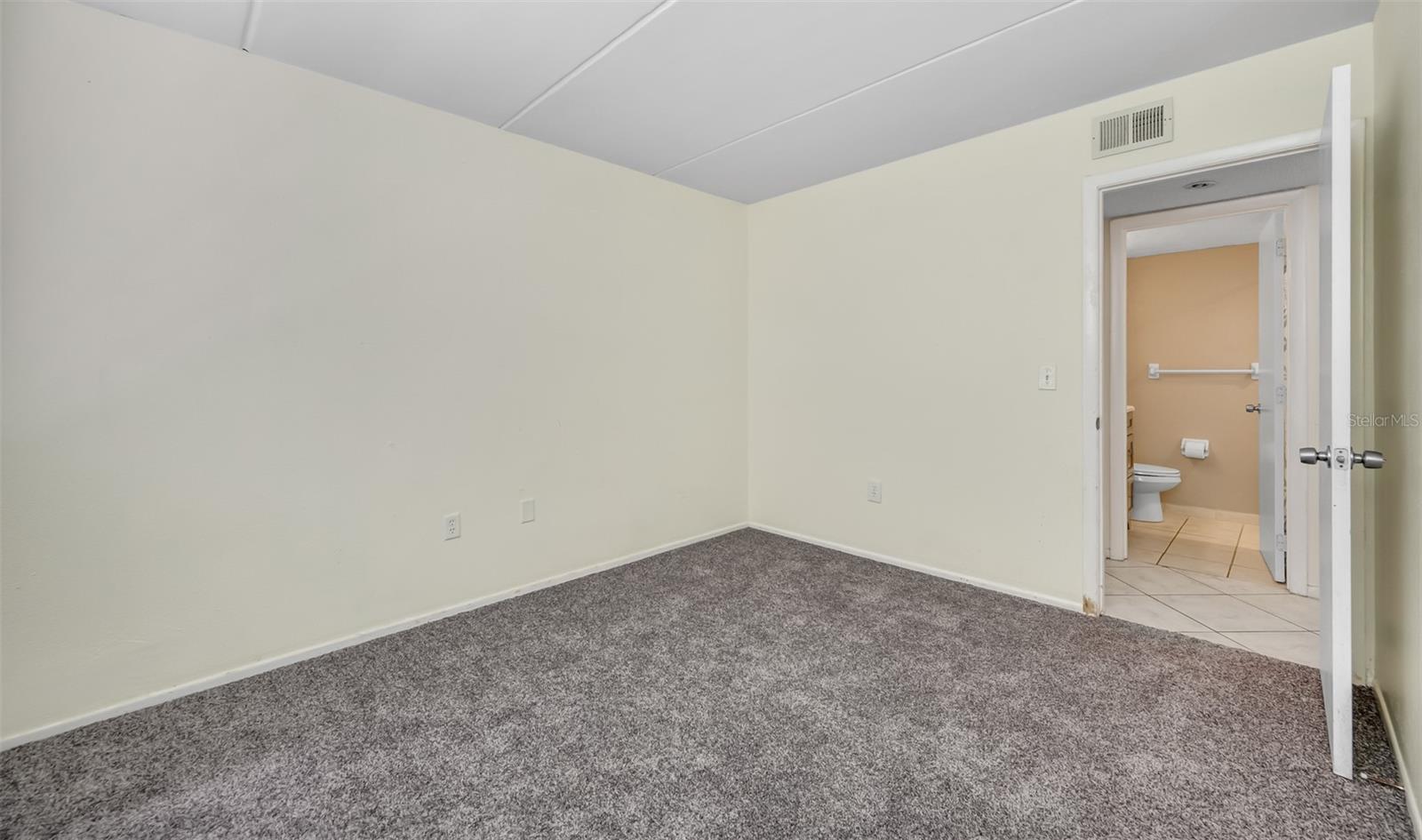 409 MEADOW LANE Unit: 409