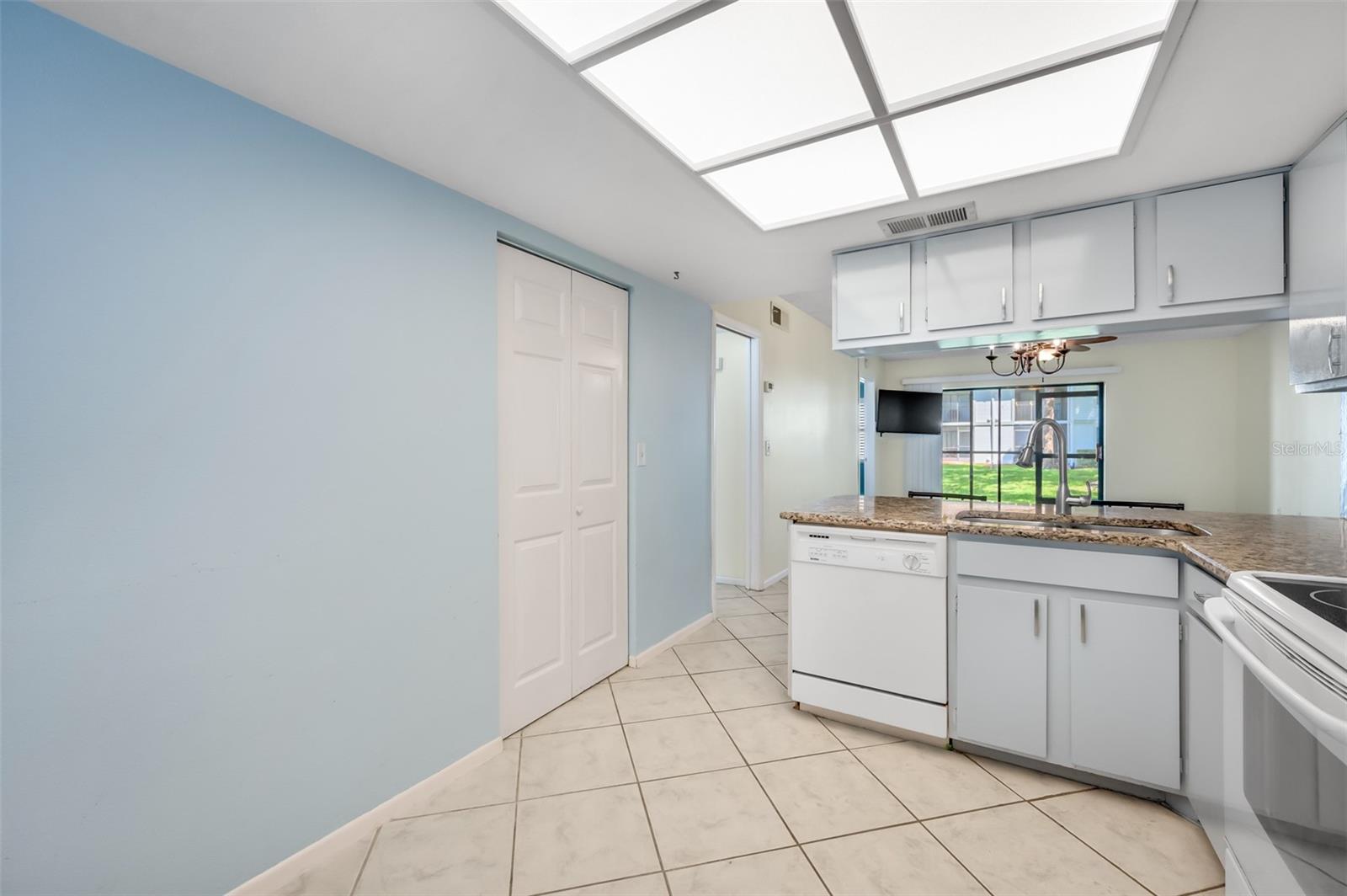 409 MEADOW LANE Unit: 409