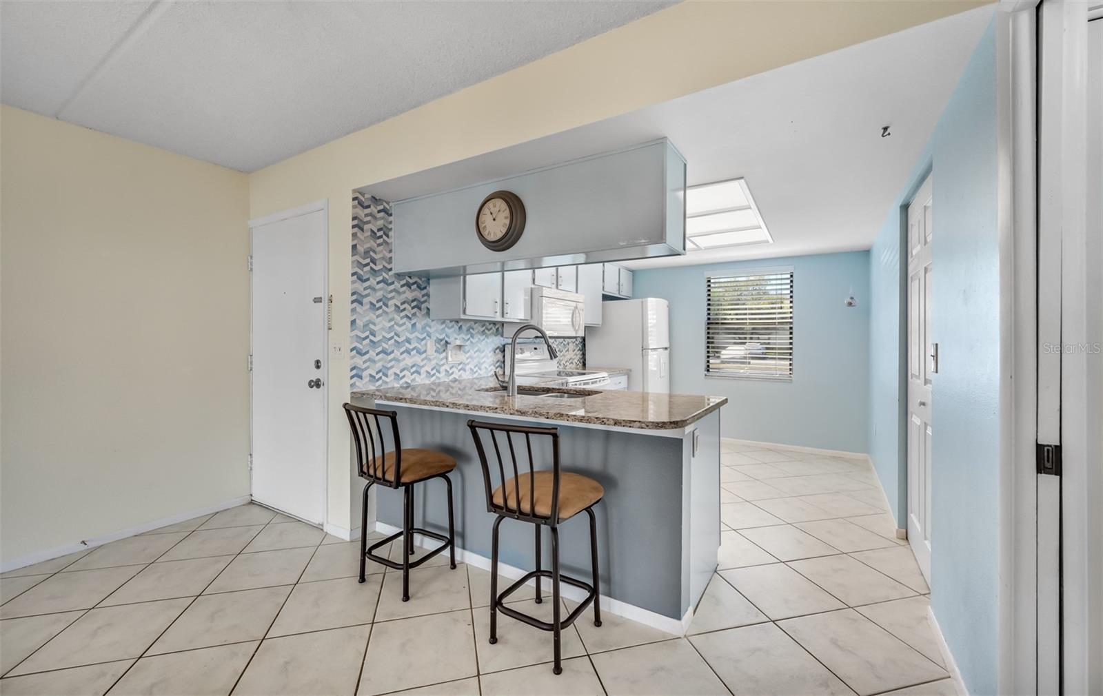 409 MEADOW LANE Unit: 409