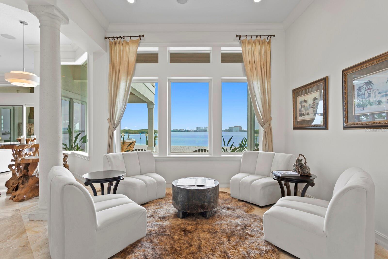 4111 CAUSEWAY VISTA DR