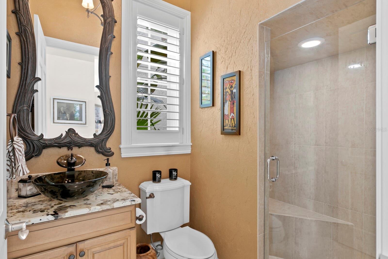 4111 CAUSEWAY VISTA DR