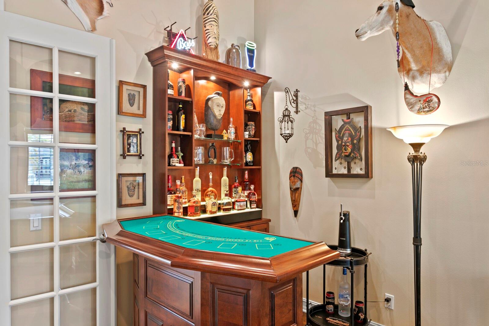 4111 CAUSEWAY VISTA DR