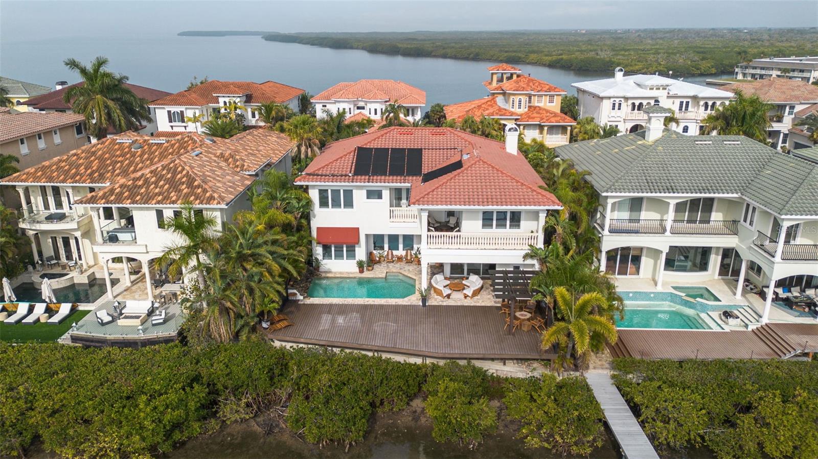 4111 CAUSEWAY VISTA DR