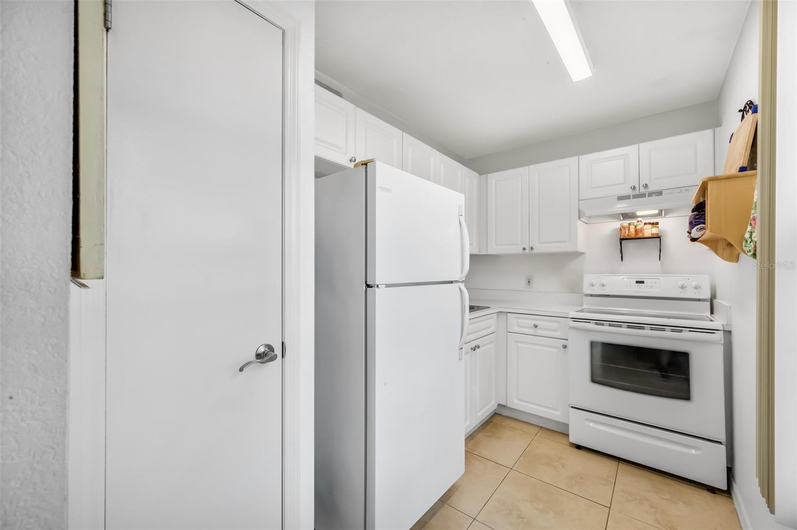 13695 ORANGE SUNSET DR #102