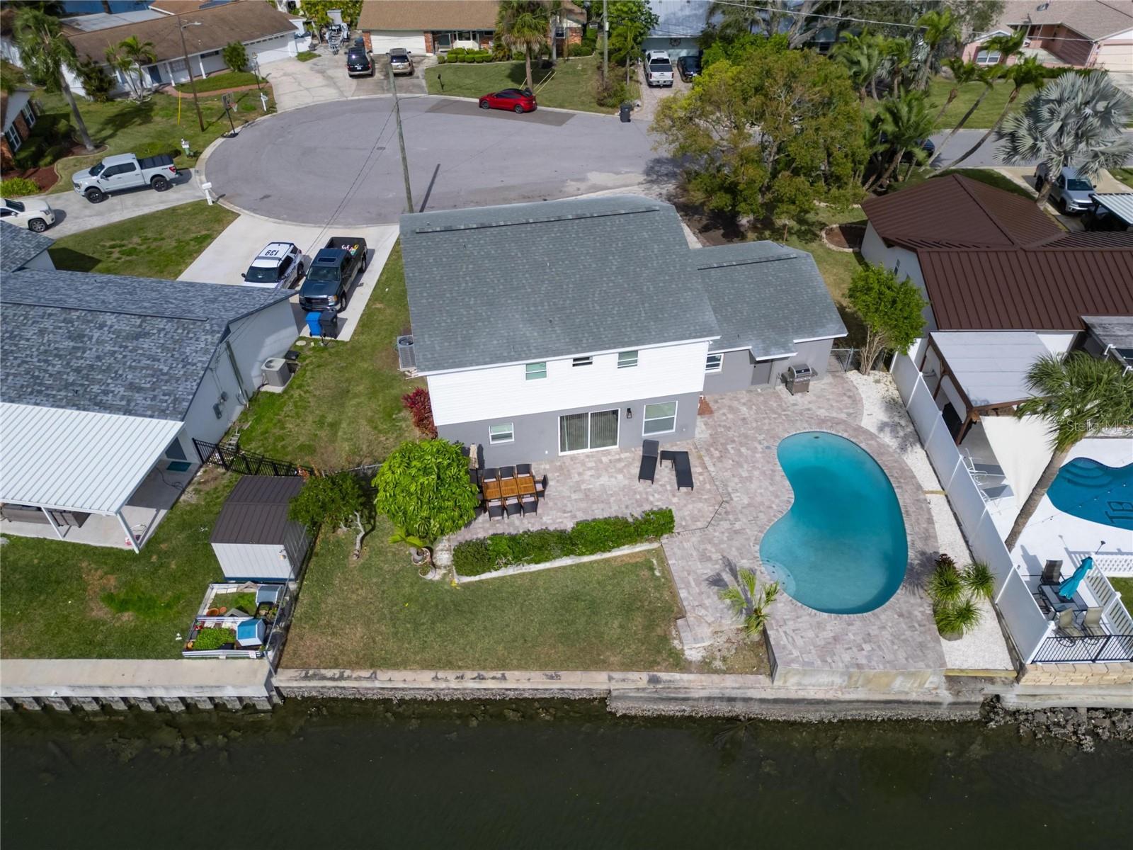 8726 THORNWOOD LN
