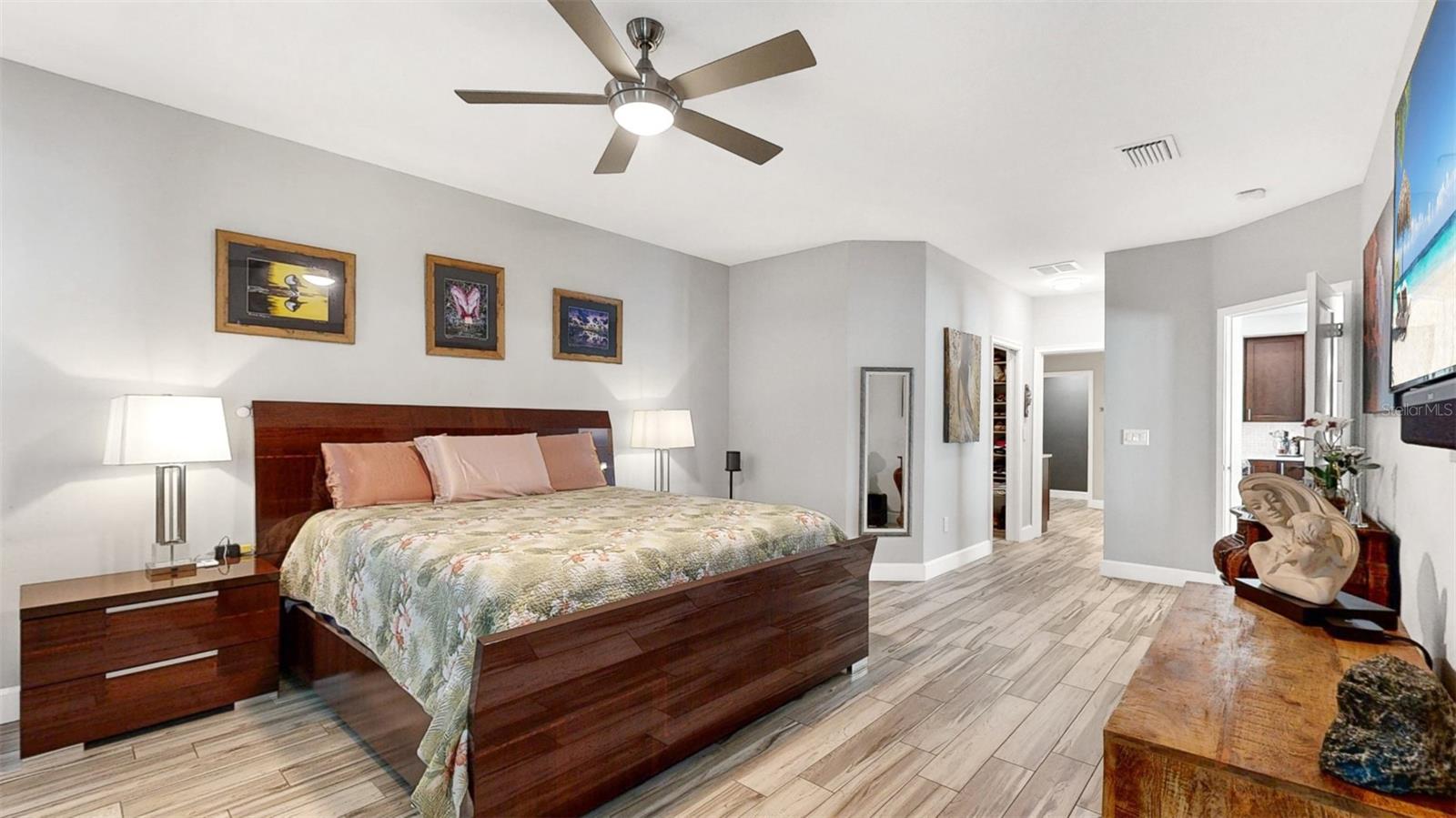 1957 WHITNEY OAKS BLVD