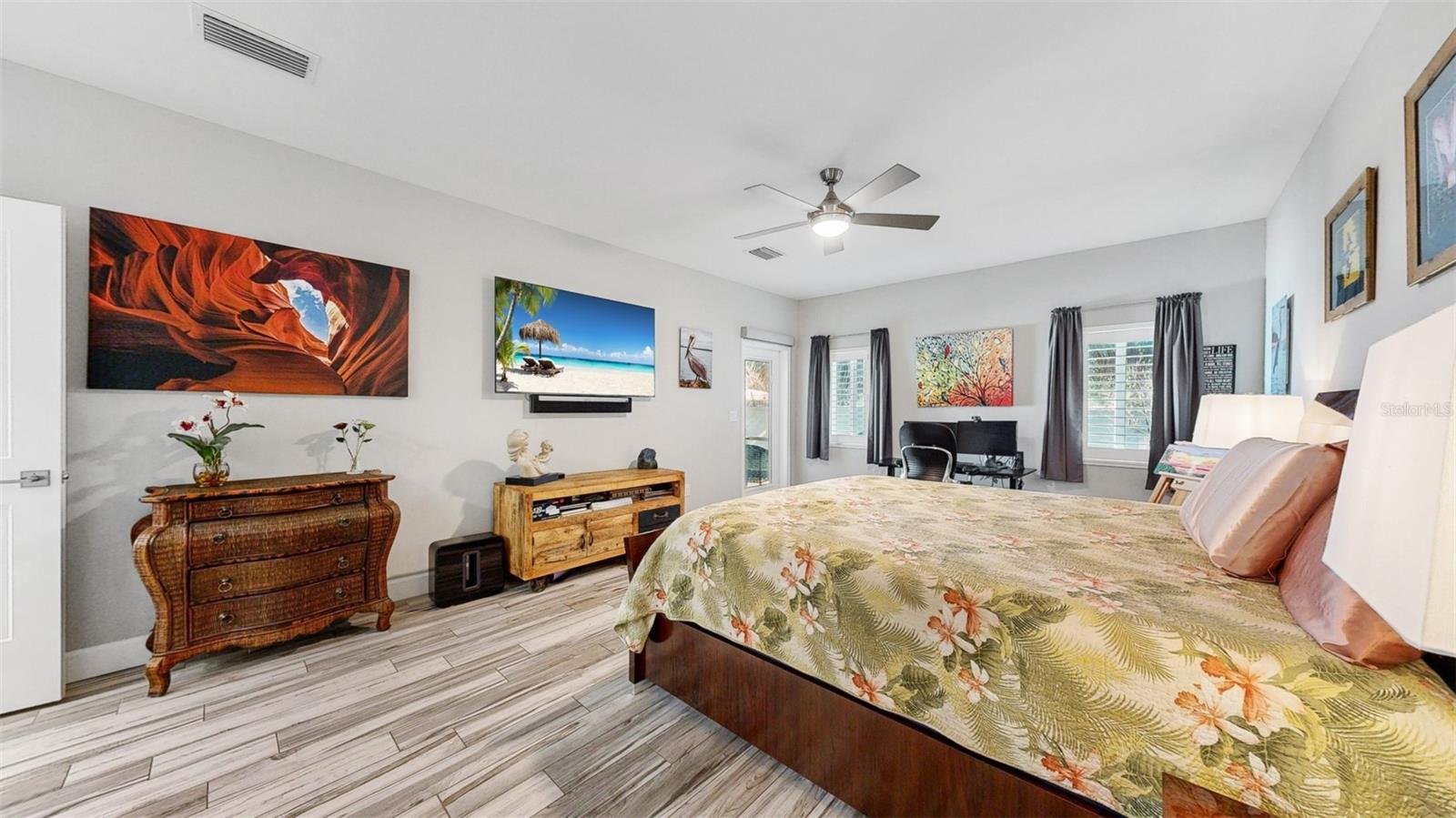 1957 WHITNEY OAKS BLVD