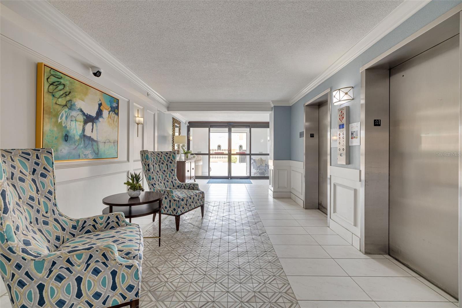 5220 BRITTANY DR S #210