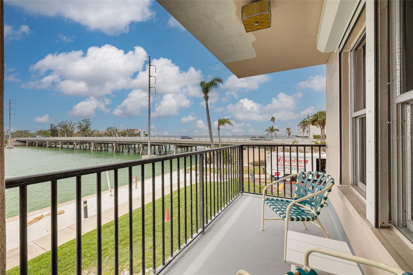 5220 BRITTANY DR S #210