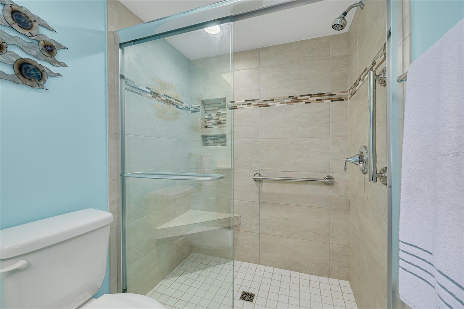 5220 BRITTANY DR S #210