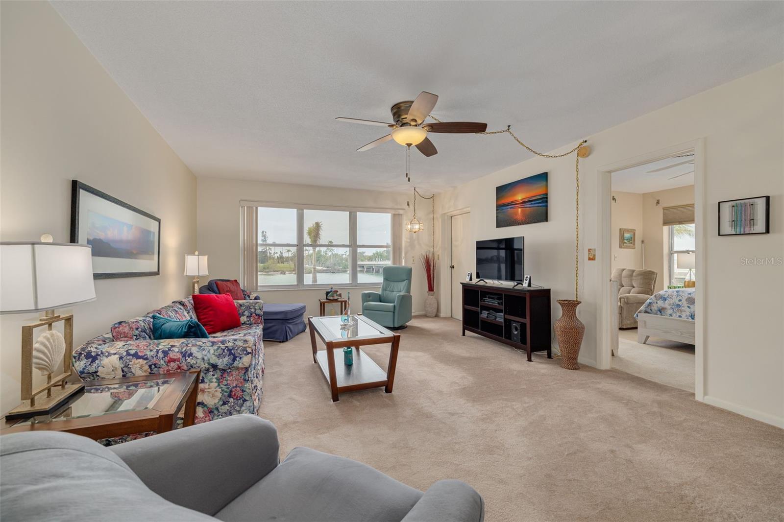 5220 BRITTANY DR S #210