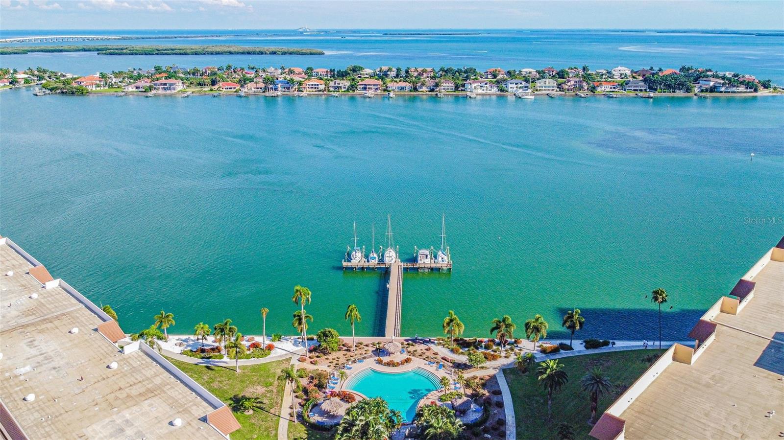 5220 BRITTANY DR S #210