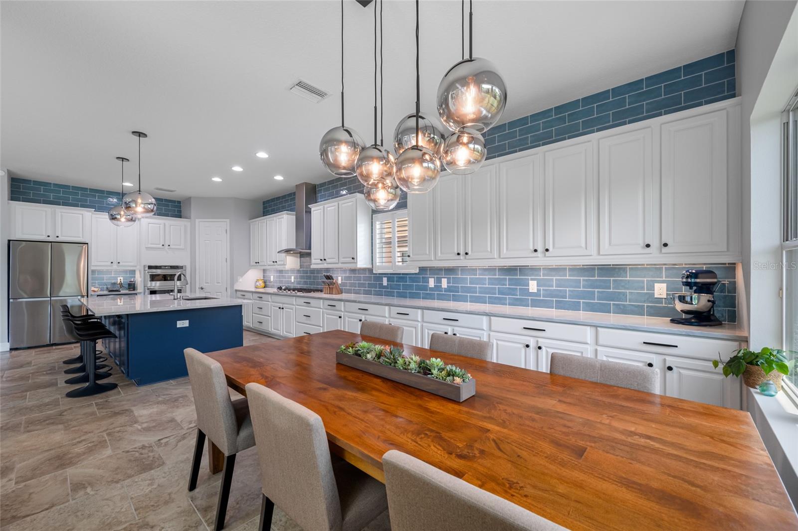 8312 SWISS CHARD CIR