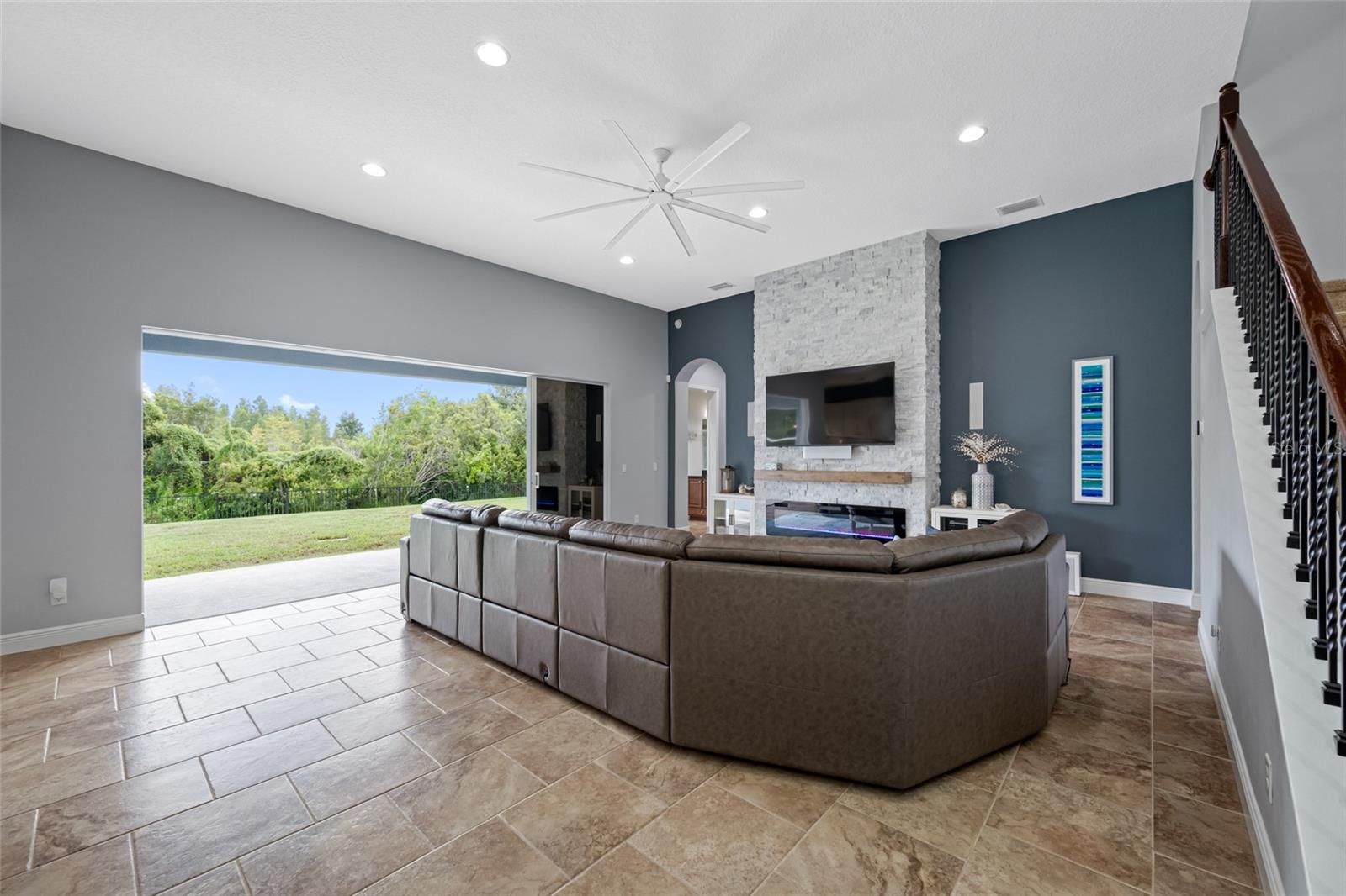 8312 SWISS CHARD CIR