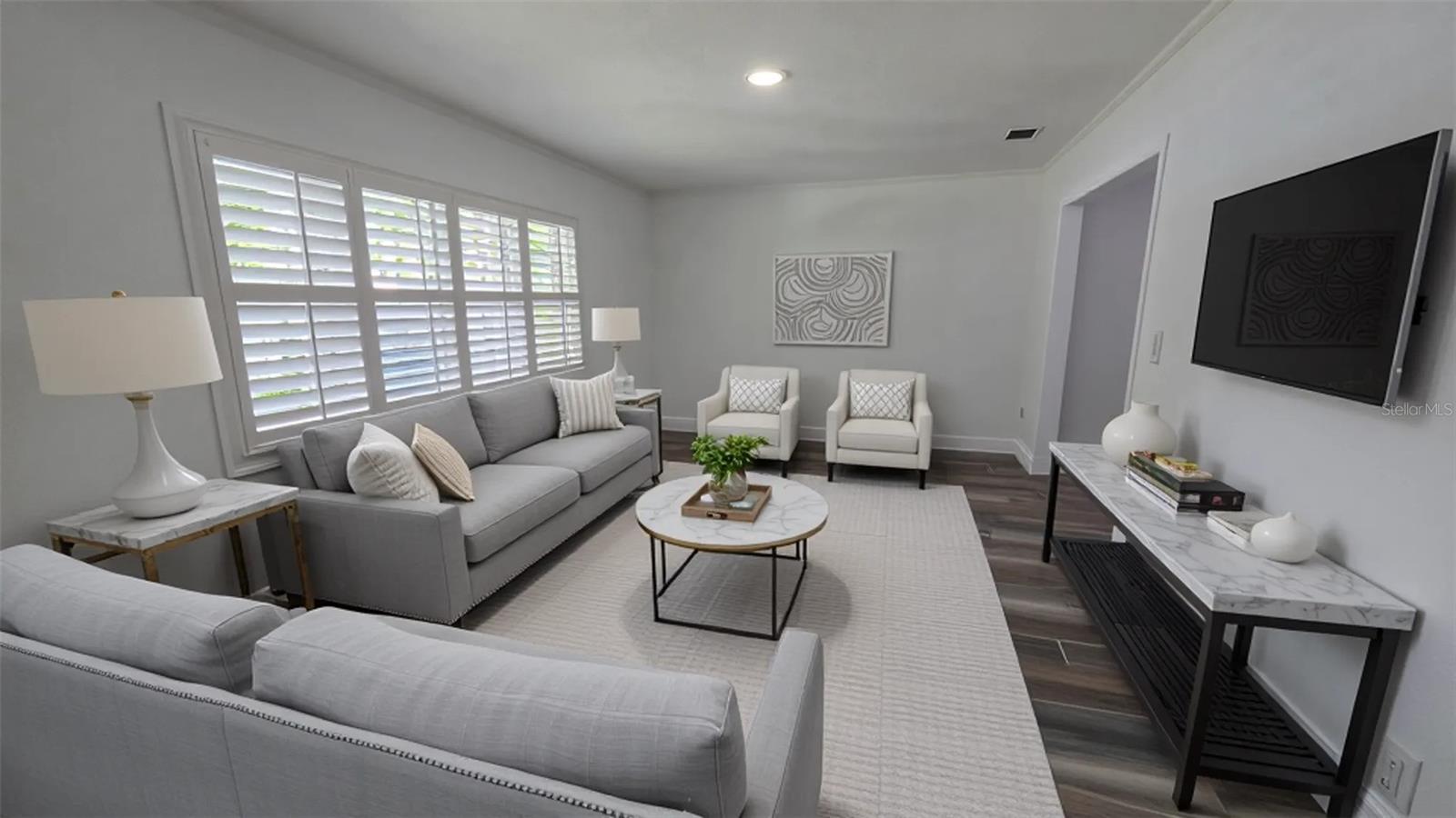 4820 W SAN MIGUEL ST