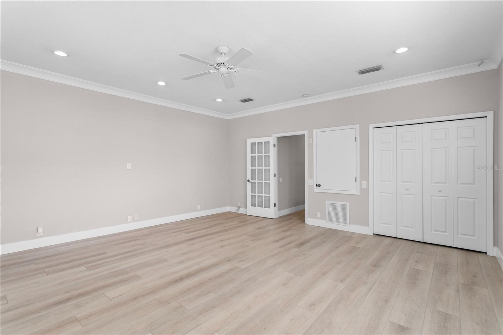 6114 NATIVE WOODS DR