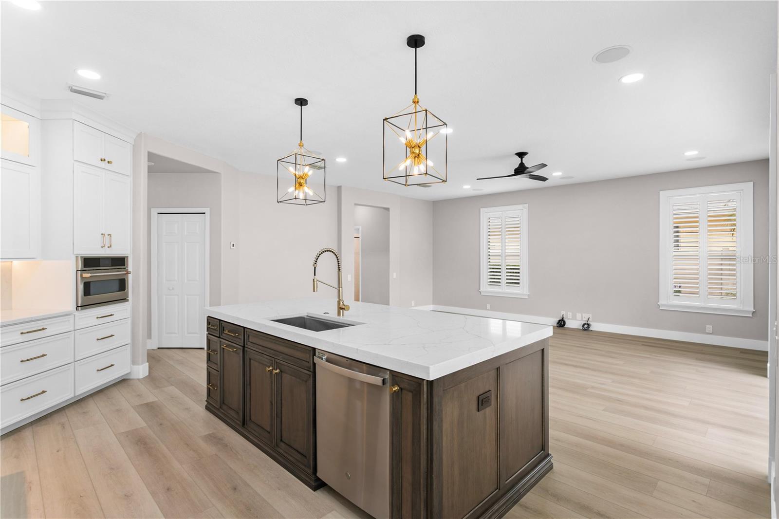 6114 NATIVE WOODS DR