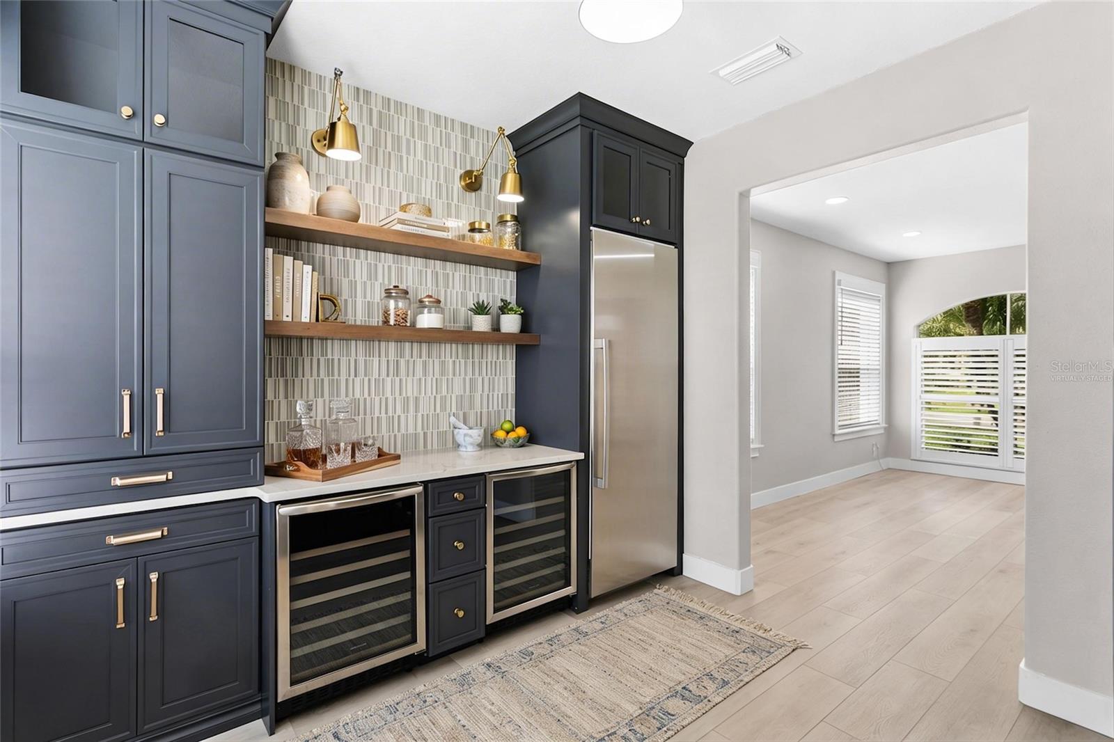 6114 NATIVE WOODS DR