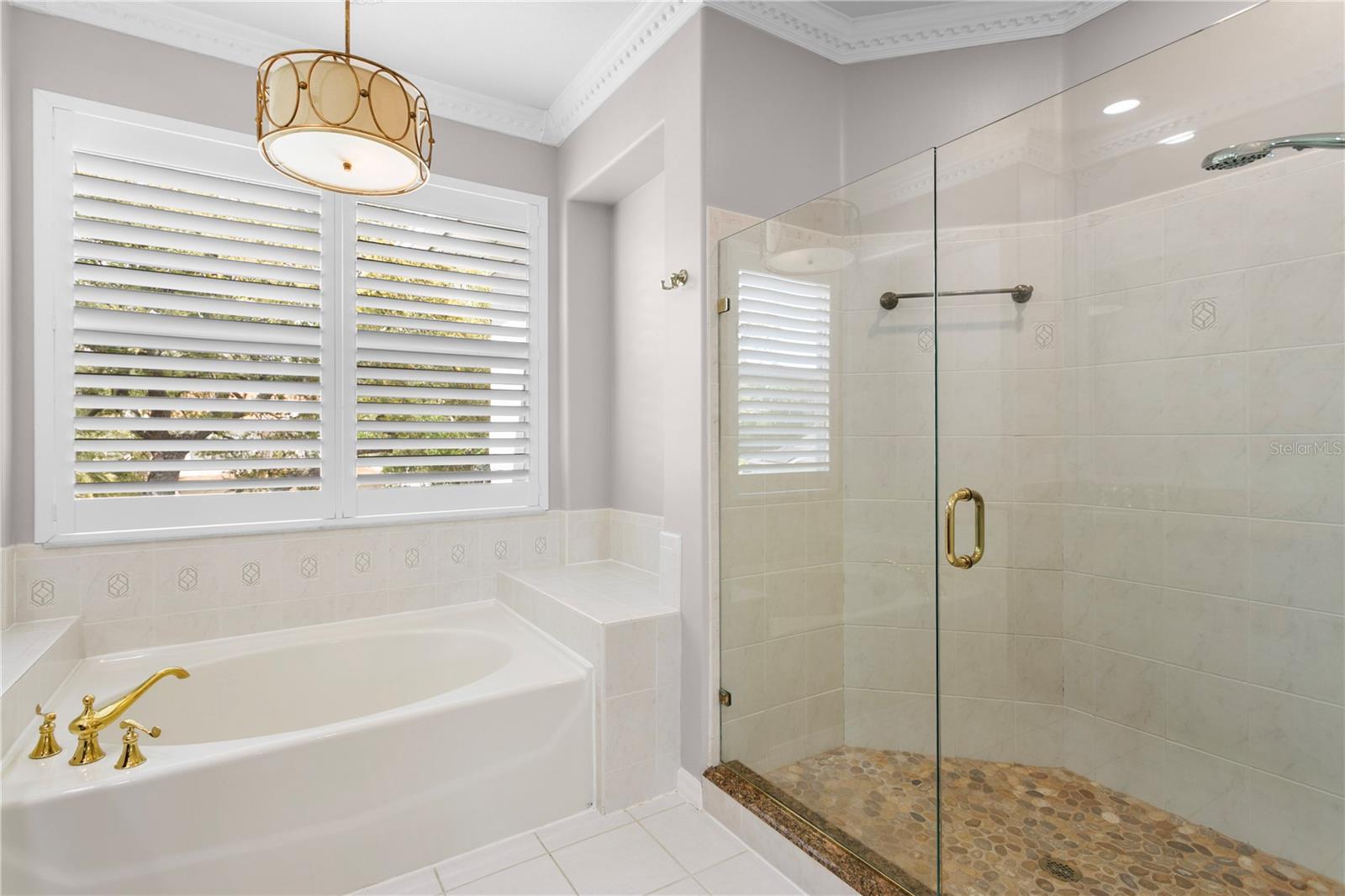 6114 NATIVE WOODS DR