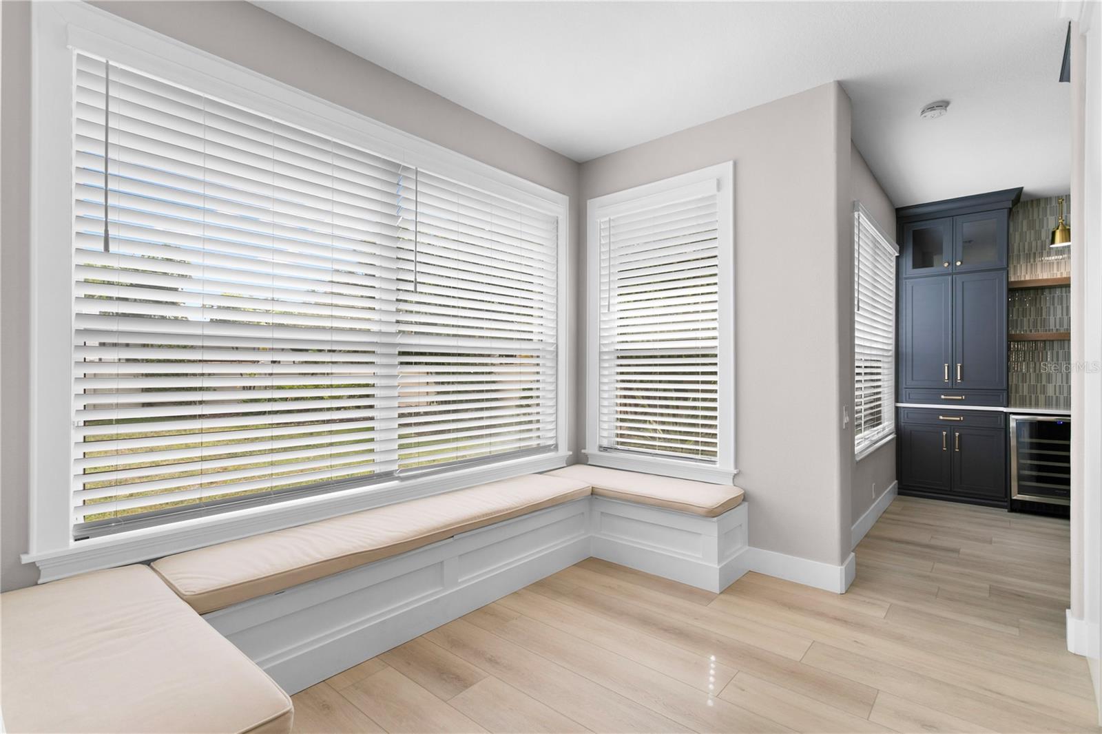 6114 NATIVE WOODS DR