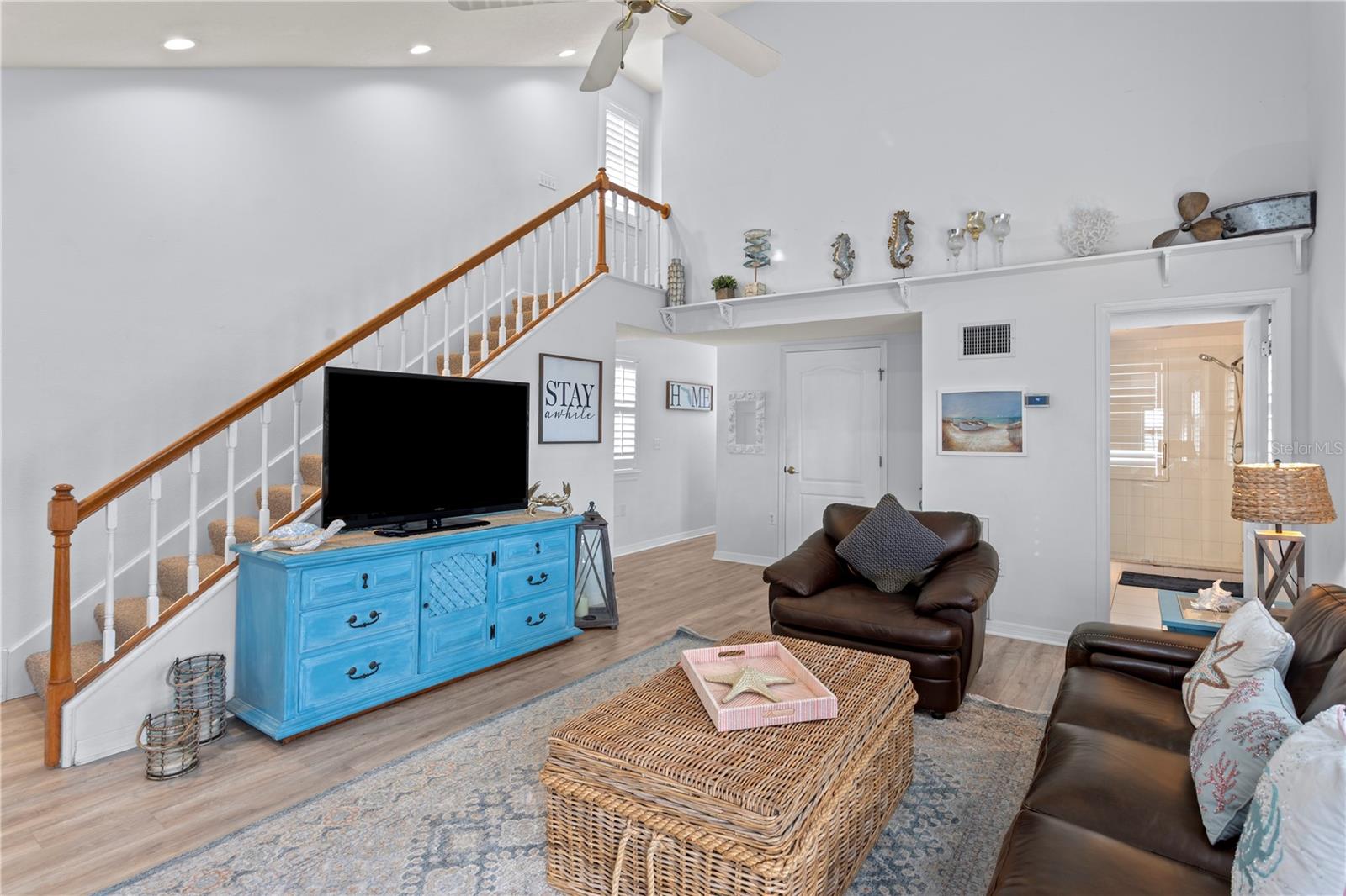 13095 GULF LN