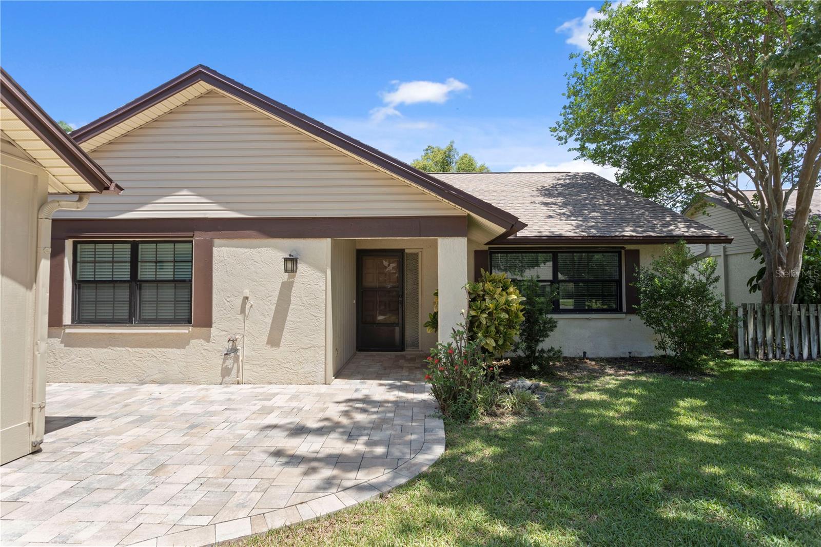 2449 BAY BERRY CT