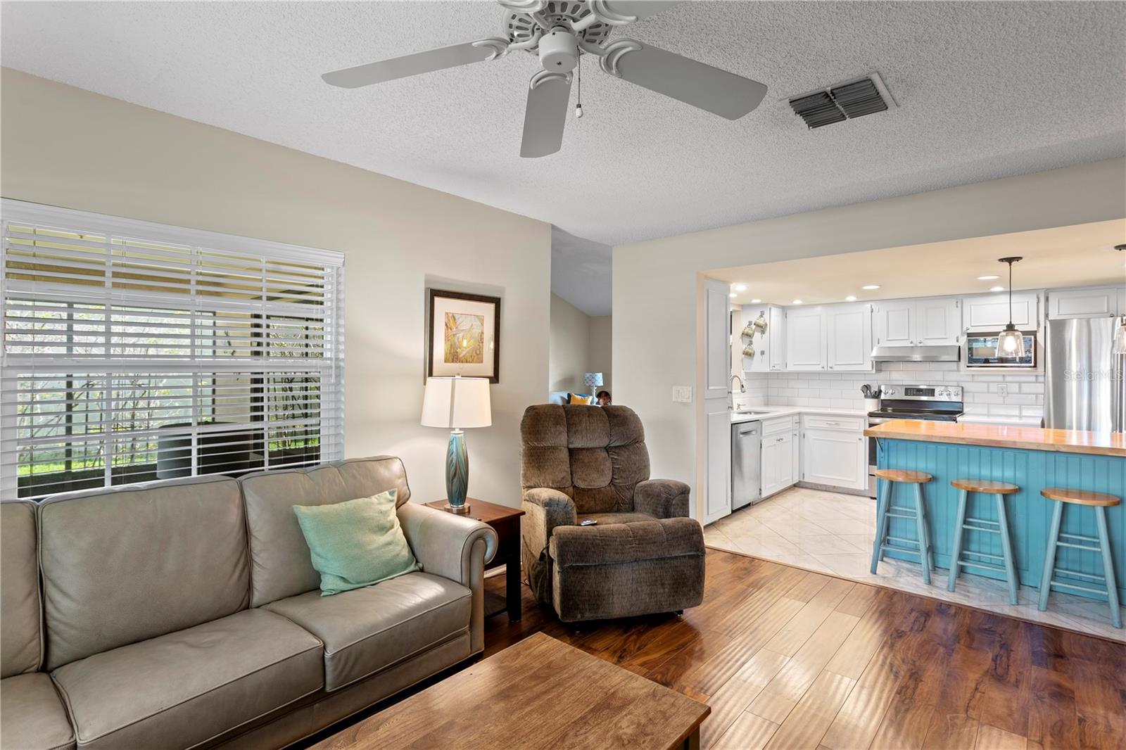2449 BAY BERRY CT