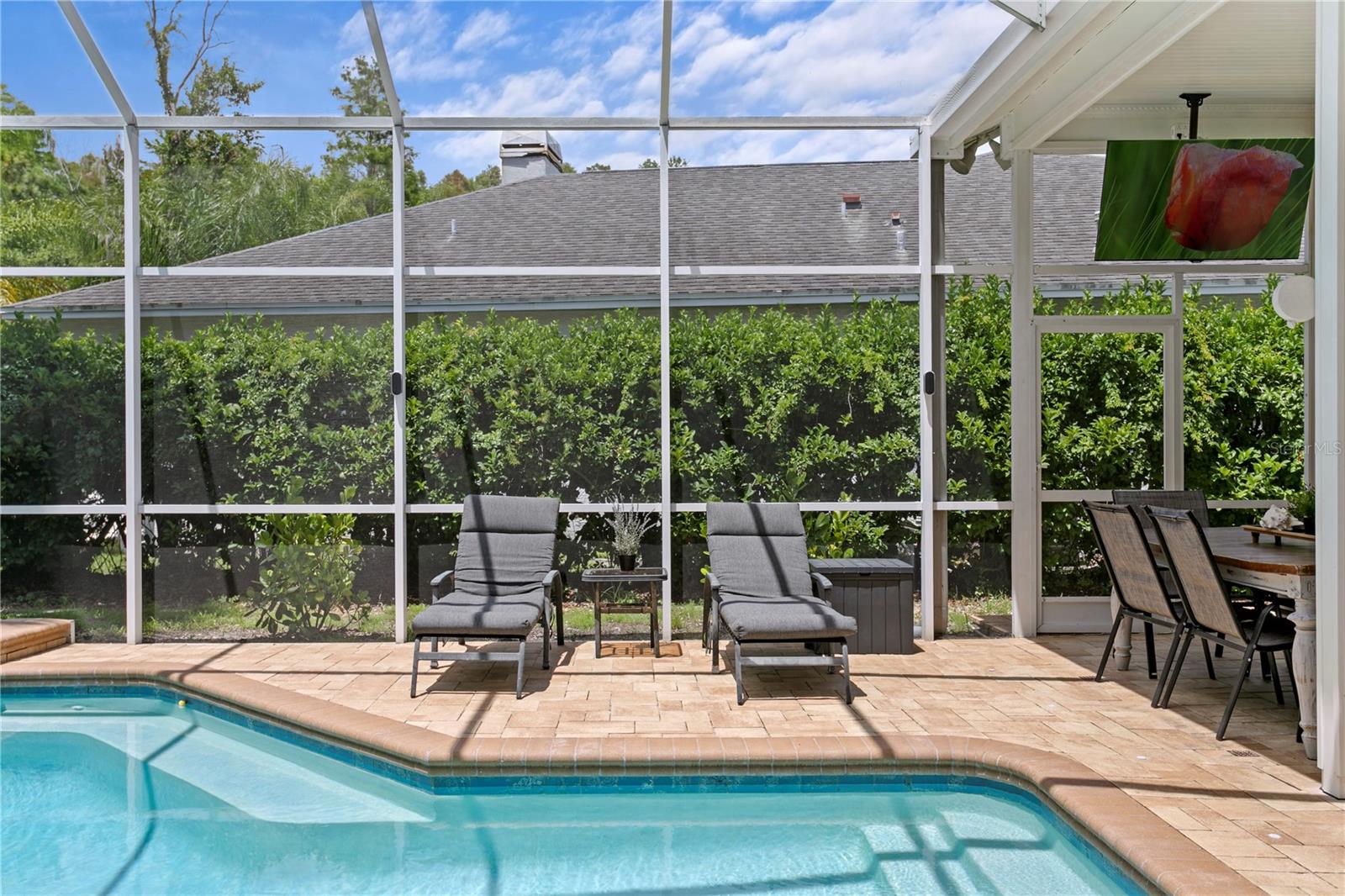 6123 SAVOY CIR