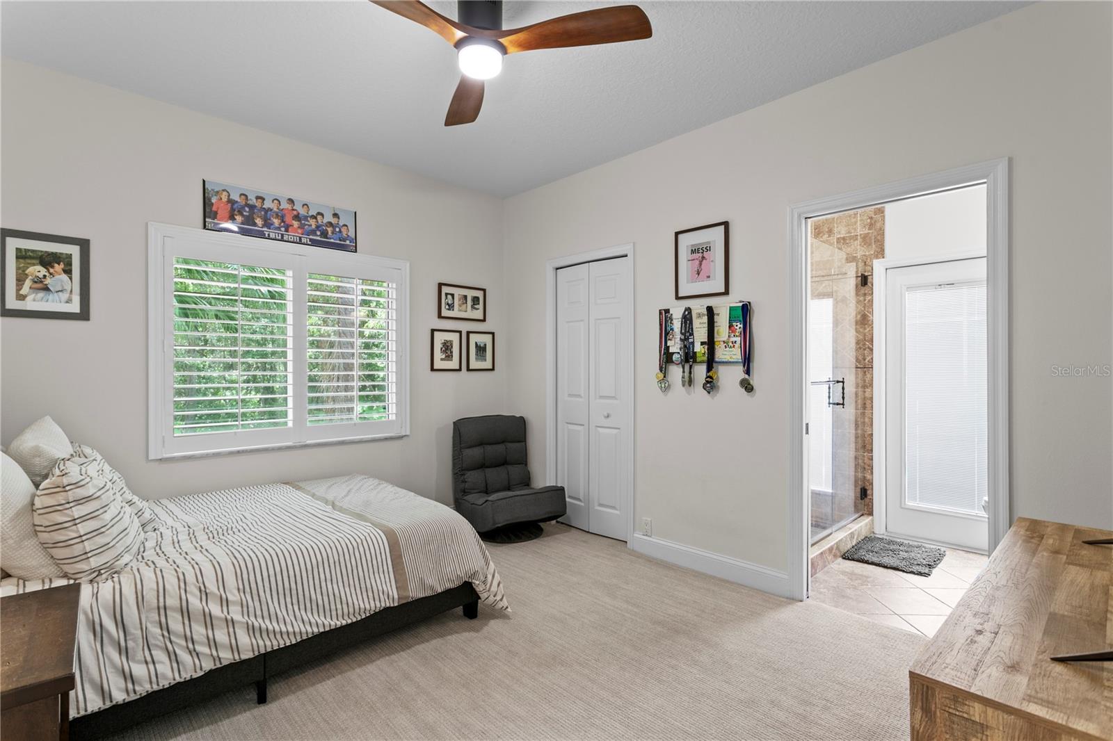 6123 SAVOY CIR