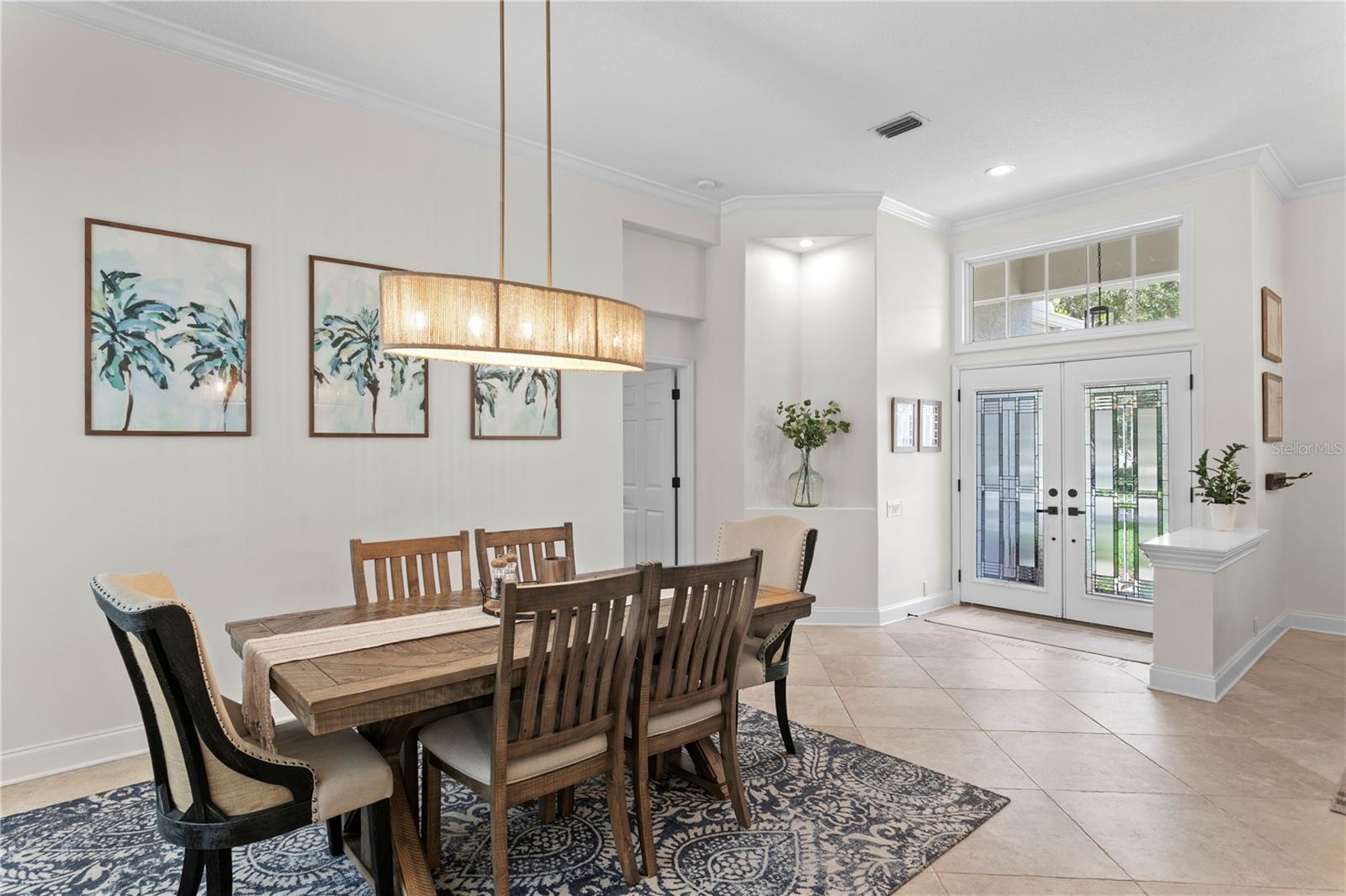 6123 SAVOY CIR
