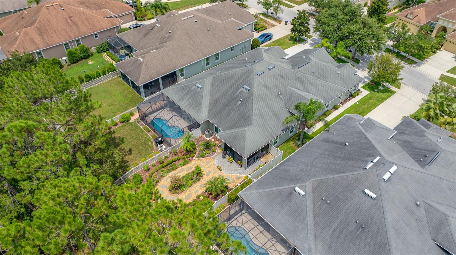 2923 DEVONOAK BLVD