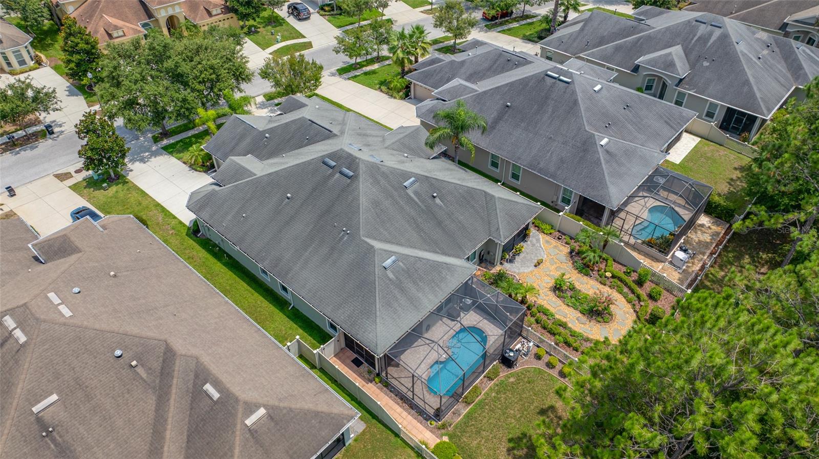 2923 DEVONOAK BLVD