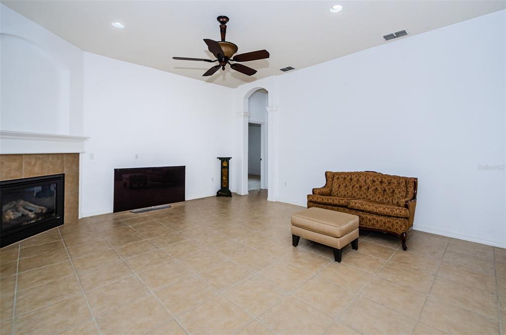 974 RIDGEWOOD TERRACE